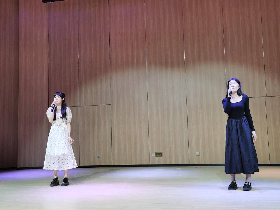 山东艺术学院李朝霞师生音乐会唱向星辰大海世界远方